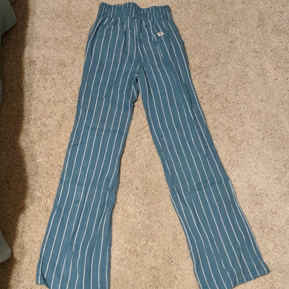 Billabong beach pants